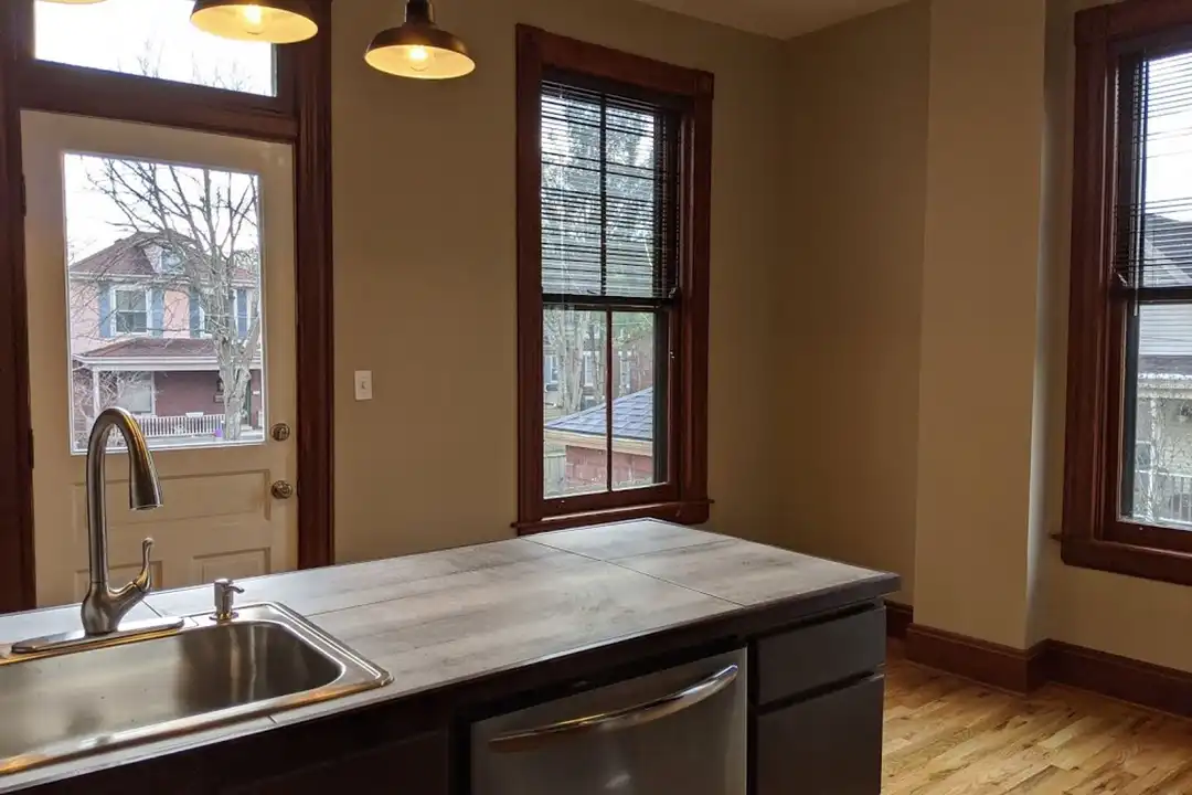 2221 Scott St unit 2221 Scott Blvd. - View 3