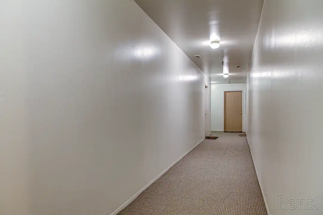 Fernwood Apartments – pohled 3