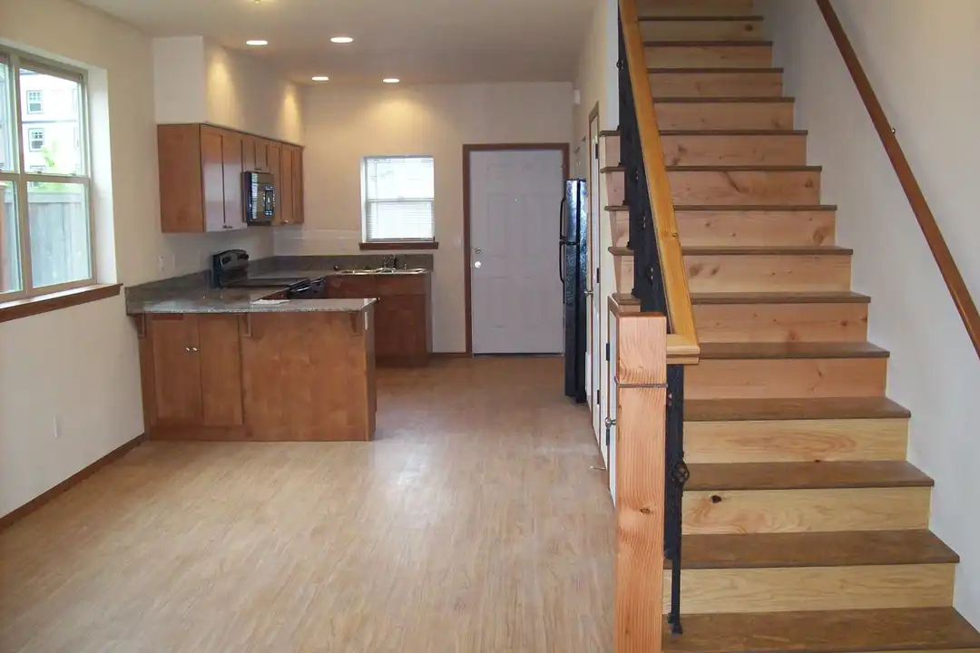 610 32nd St unit 620 - View 4