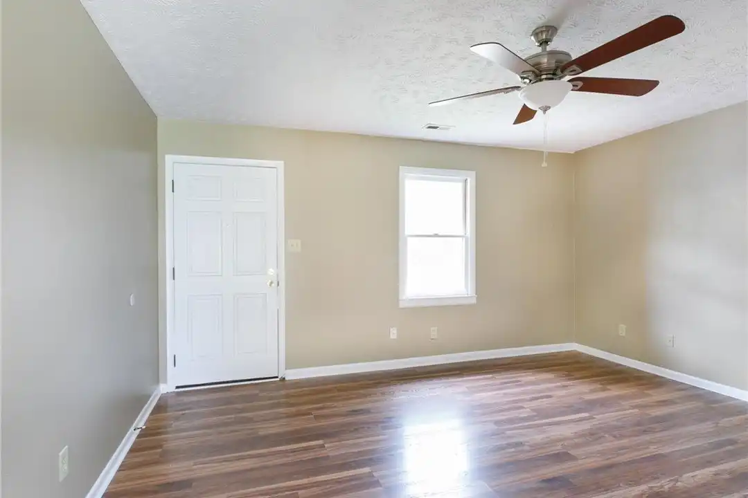 115 Eulon Loop #A - View 4