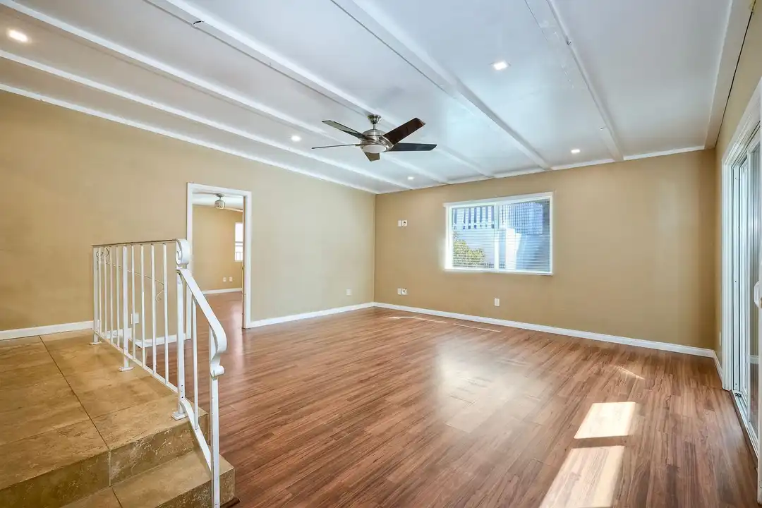 House in San Diego - More