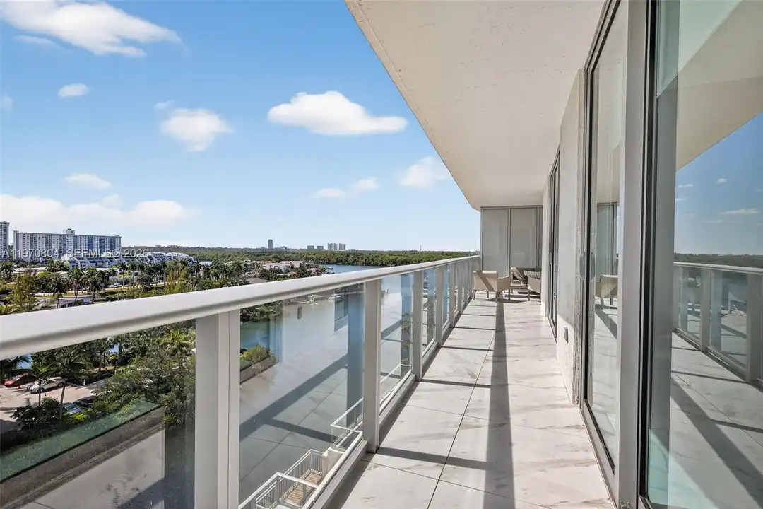 300 Sunny Isles Blvd unit 4-804 - View 3