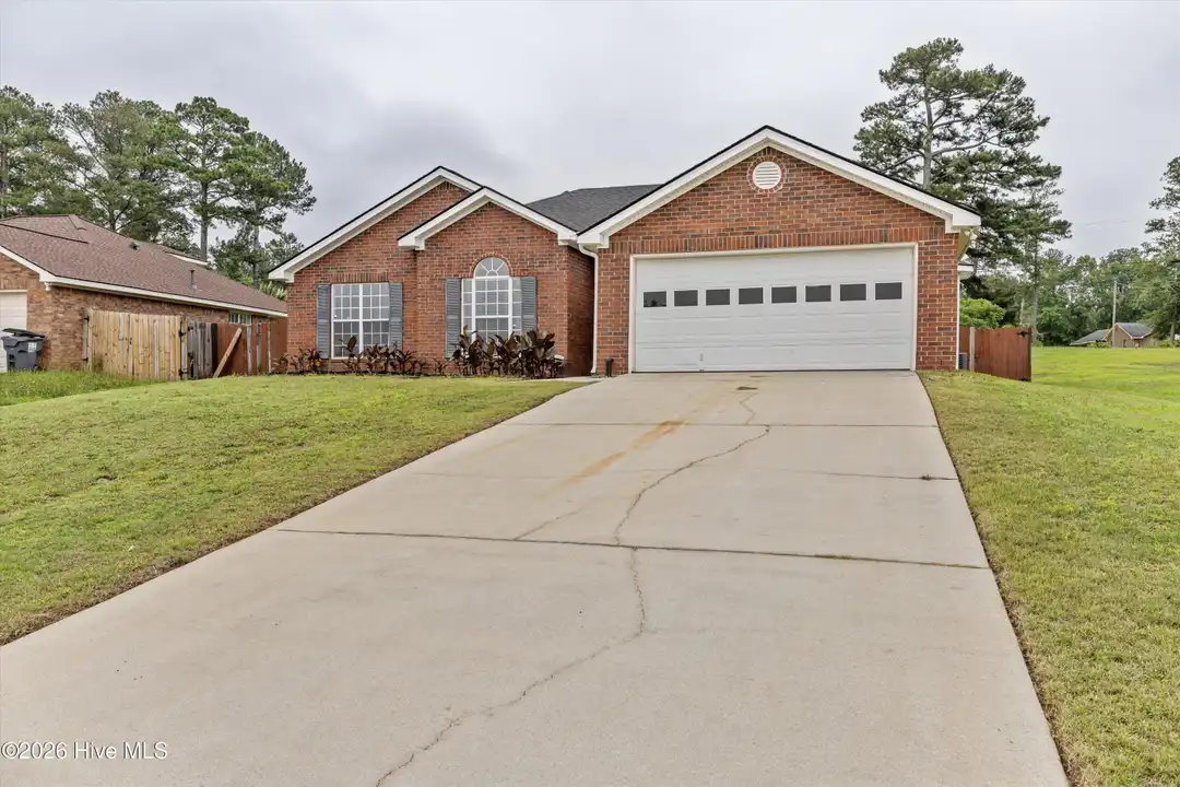 546 Jackson St – photo 1