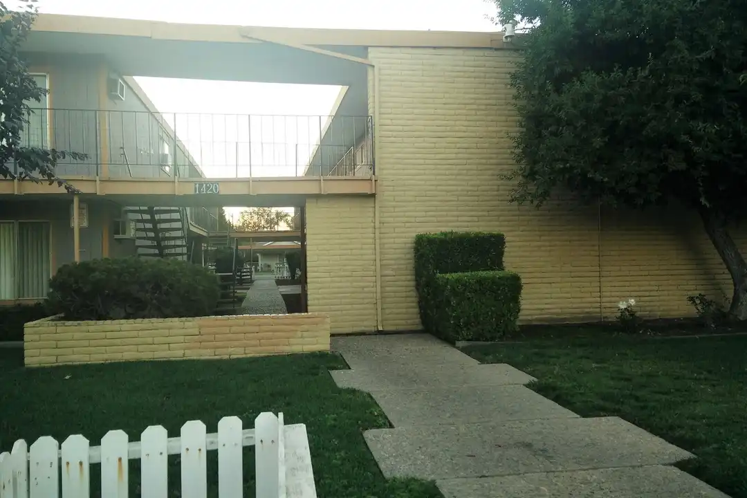 1420 Ramirez St unit 22 - View 4