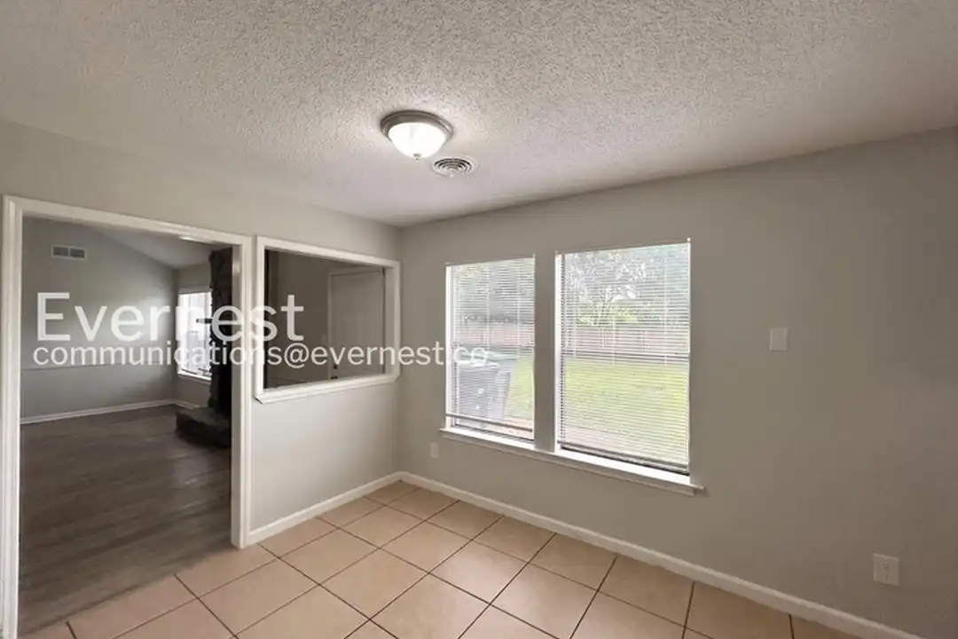 3352 Brownbark Dr - View 5