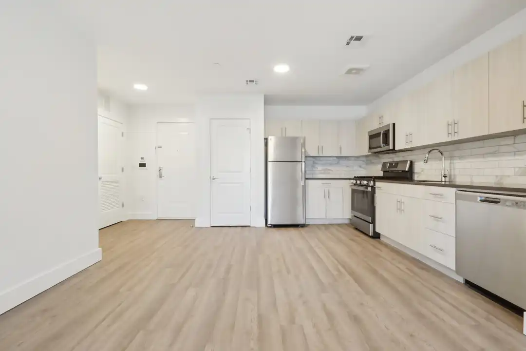 276 Reock St unit 603 - View 5