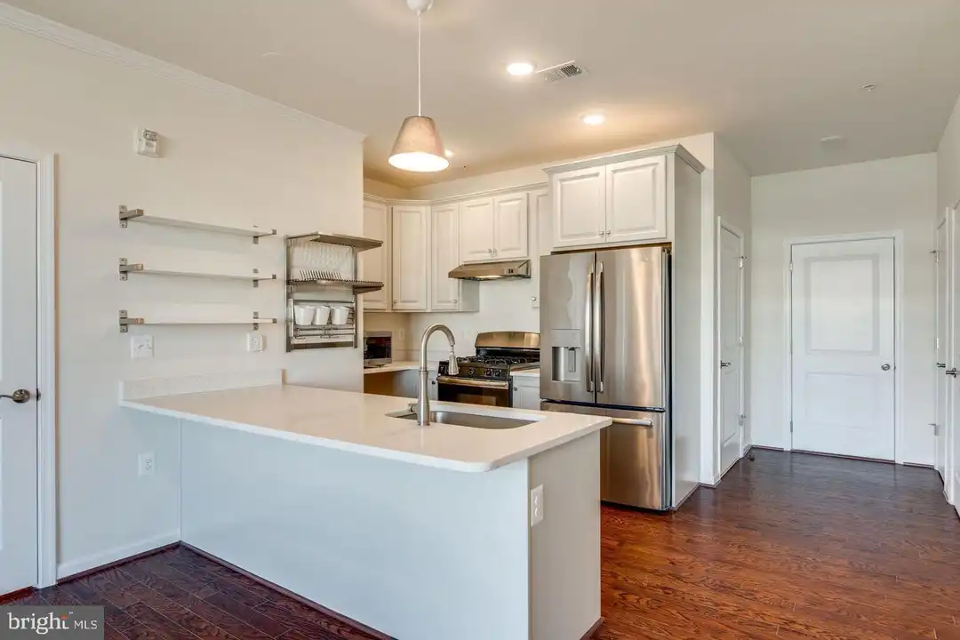 1004 Ribbon Limestone Terrace SE - View 6
