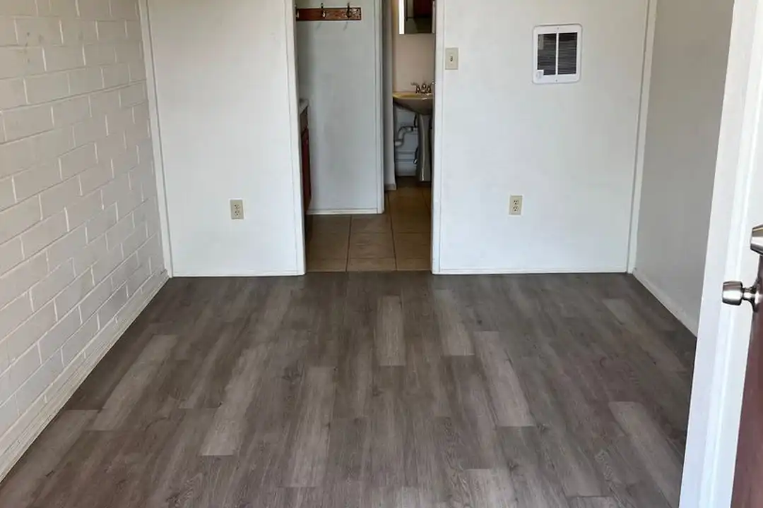 Apartment in Tucson - View 3