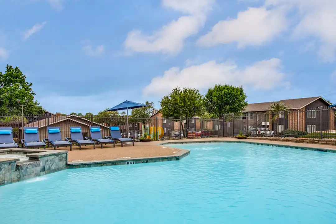 1289 Heather Ridge Ln - View 4