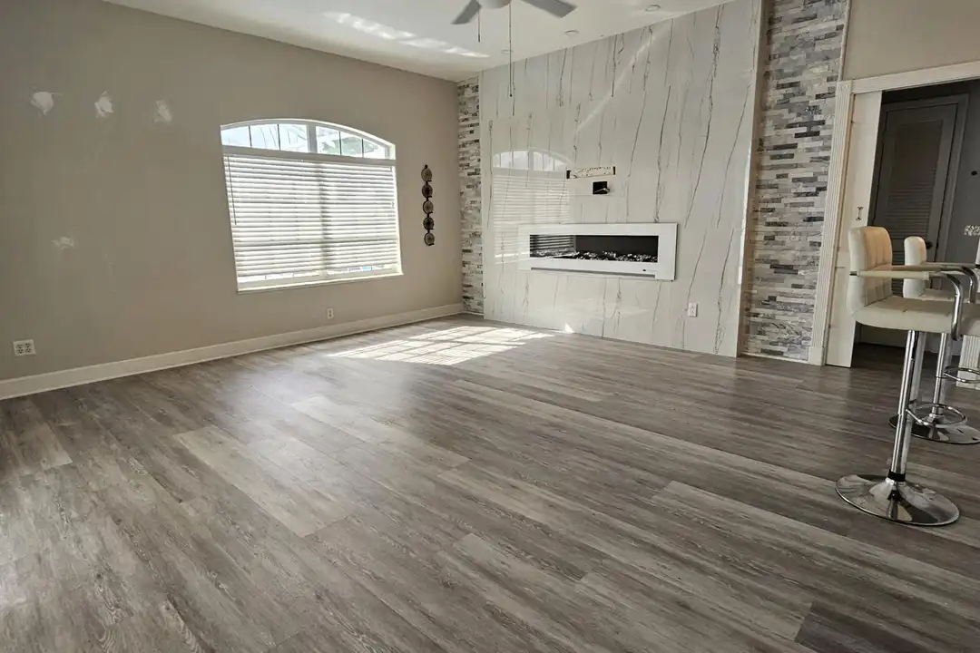 2720 SE Kern Rd - View 4