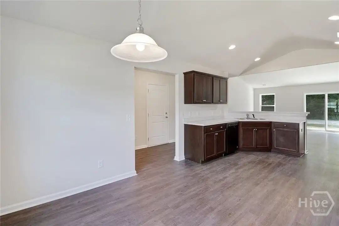 205 Willis Wy - View 4