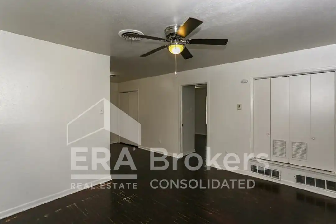 507 Adams Ave unit B - View 4