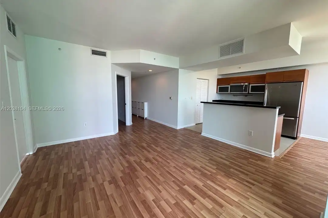 244 Biscayne Blvd unit 702 - View 5