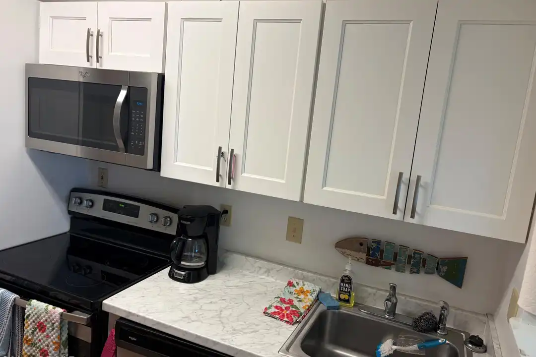 16 Oriole Cir #A - View 6
