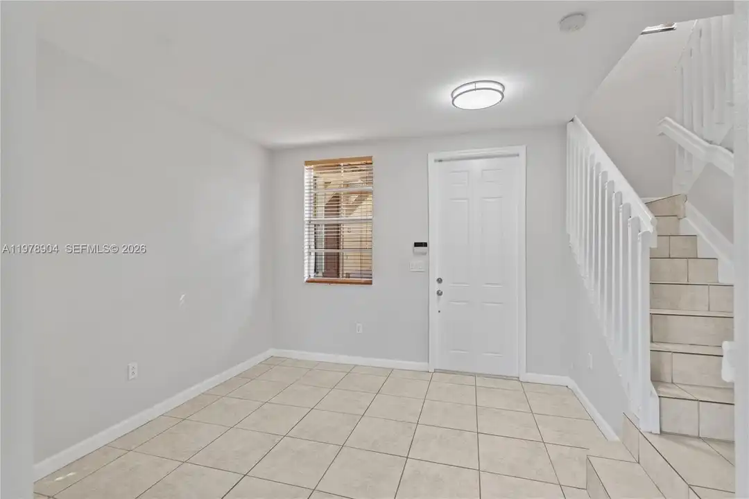 1655 NE 33rd Rd #102-4 - View 6