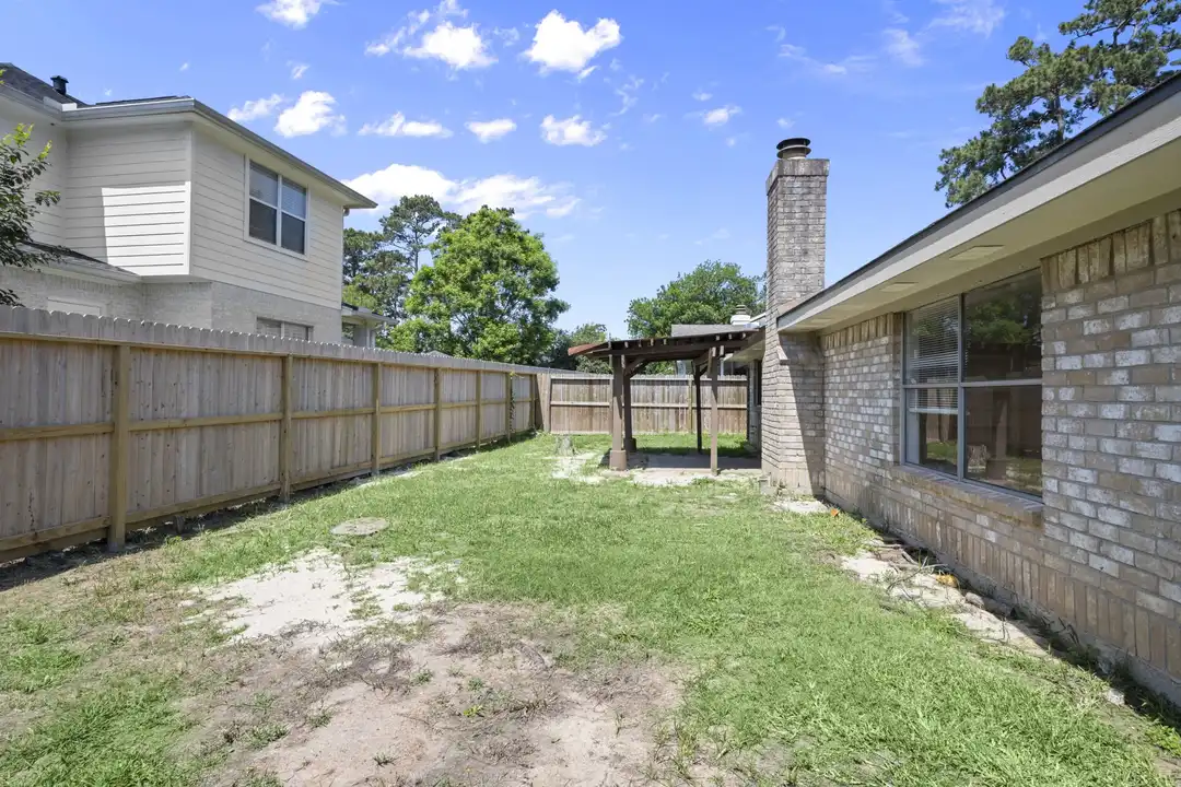 7415 Creekfield Dr - View 6