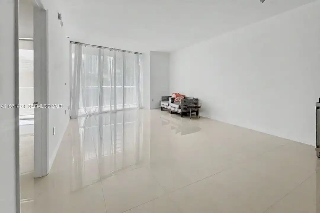 495 Brickell Ave #509 - More