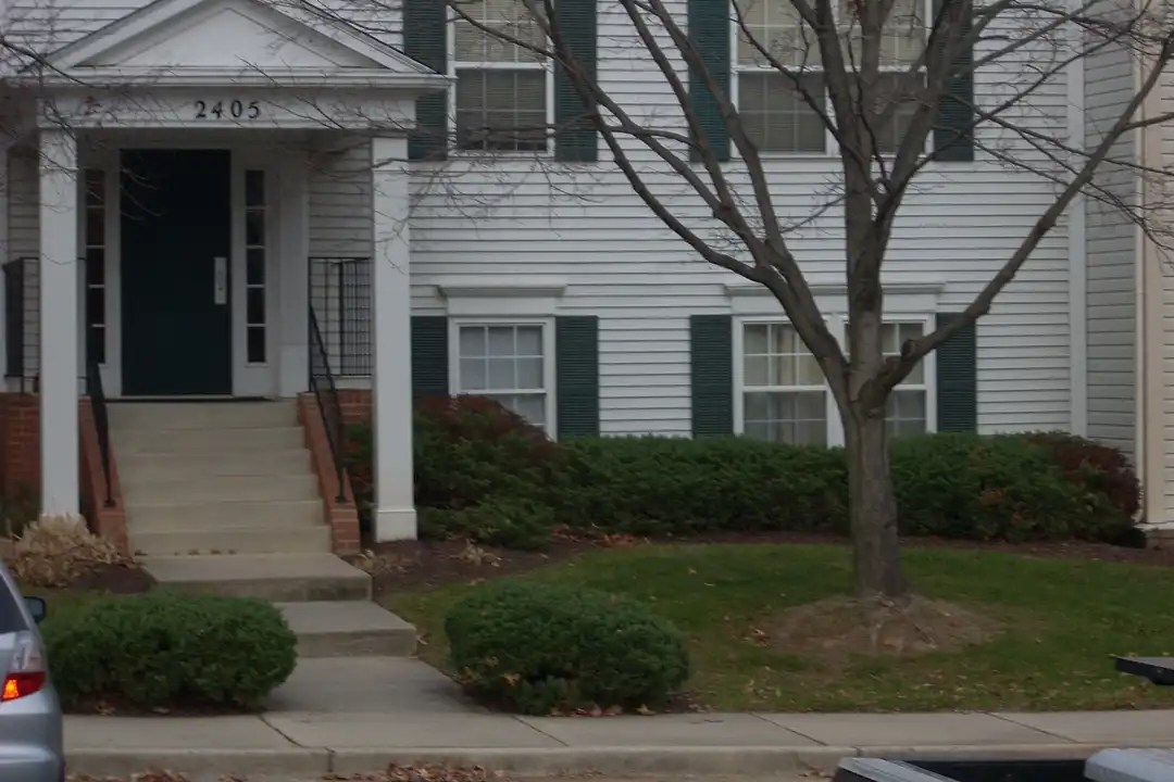 2405 Normandy Square Pl unit B – photo 1