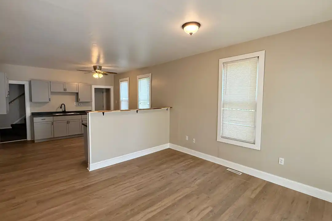5032 N 32nd St – pohled 3