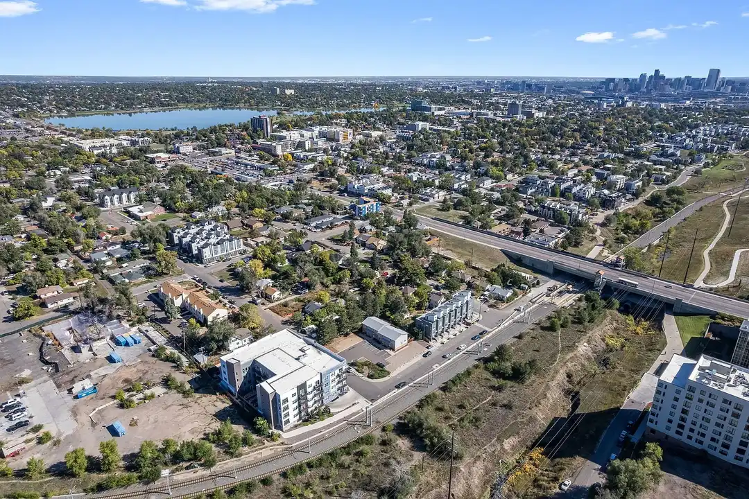 Axis West Flats - View 6