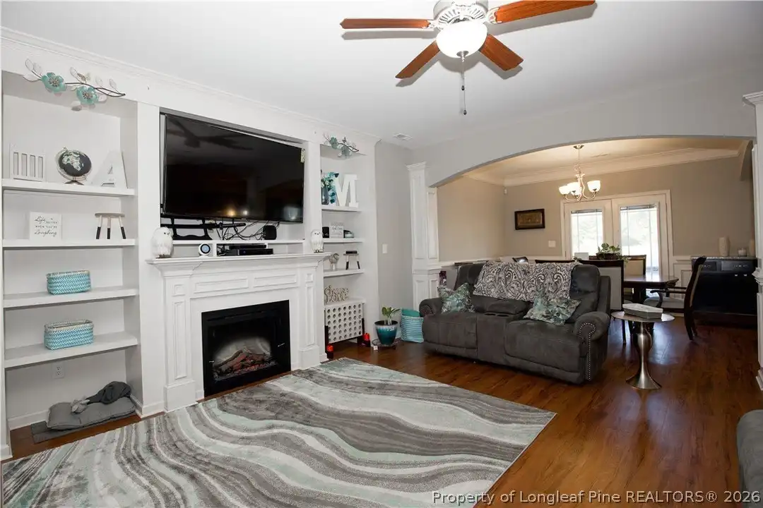 3028 Helmsman Dr - More