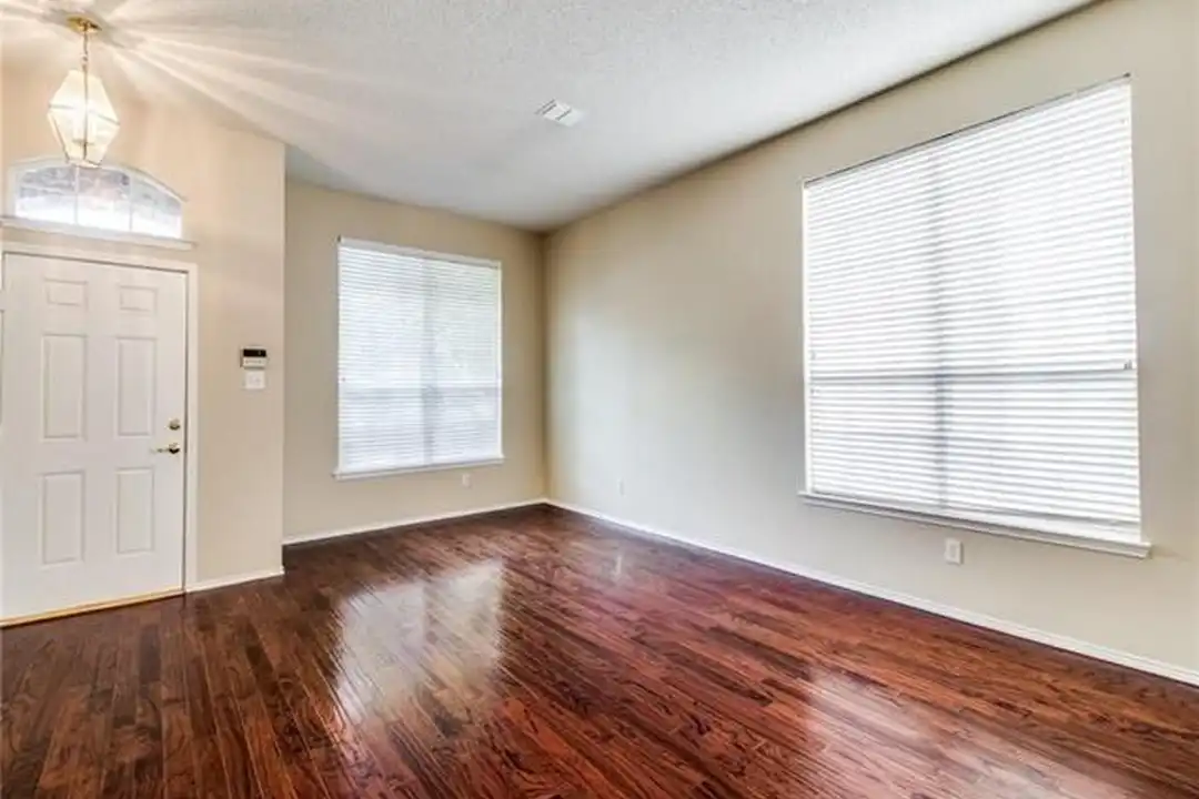 7072 Chinquapin Dr - View 5