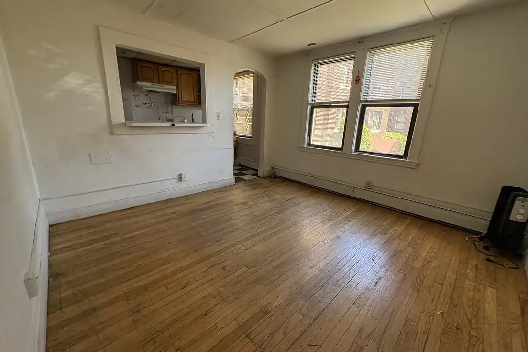 5-15 hancock street – photo 1 of 4