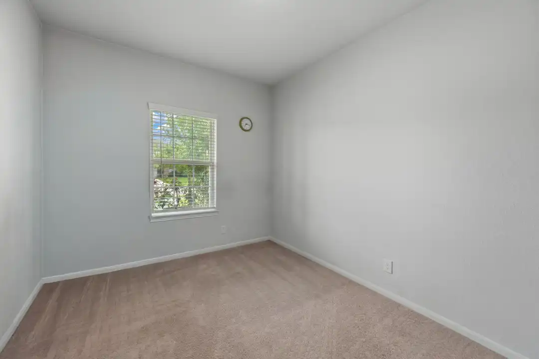 8831 W Cres Lake Cir - View 4