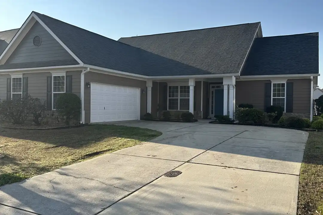 126 Horseshoe Ln - View 2