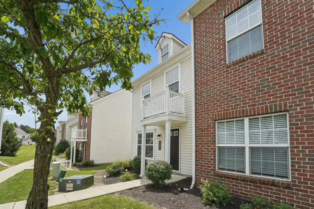 2048 Opal St – photo 1