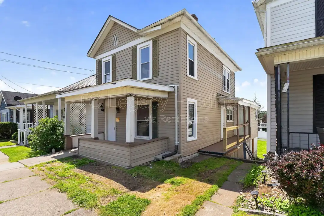 2113 Goff Ave - View 2
