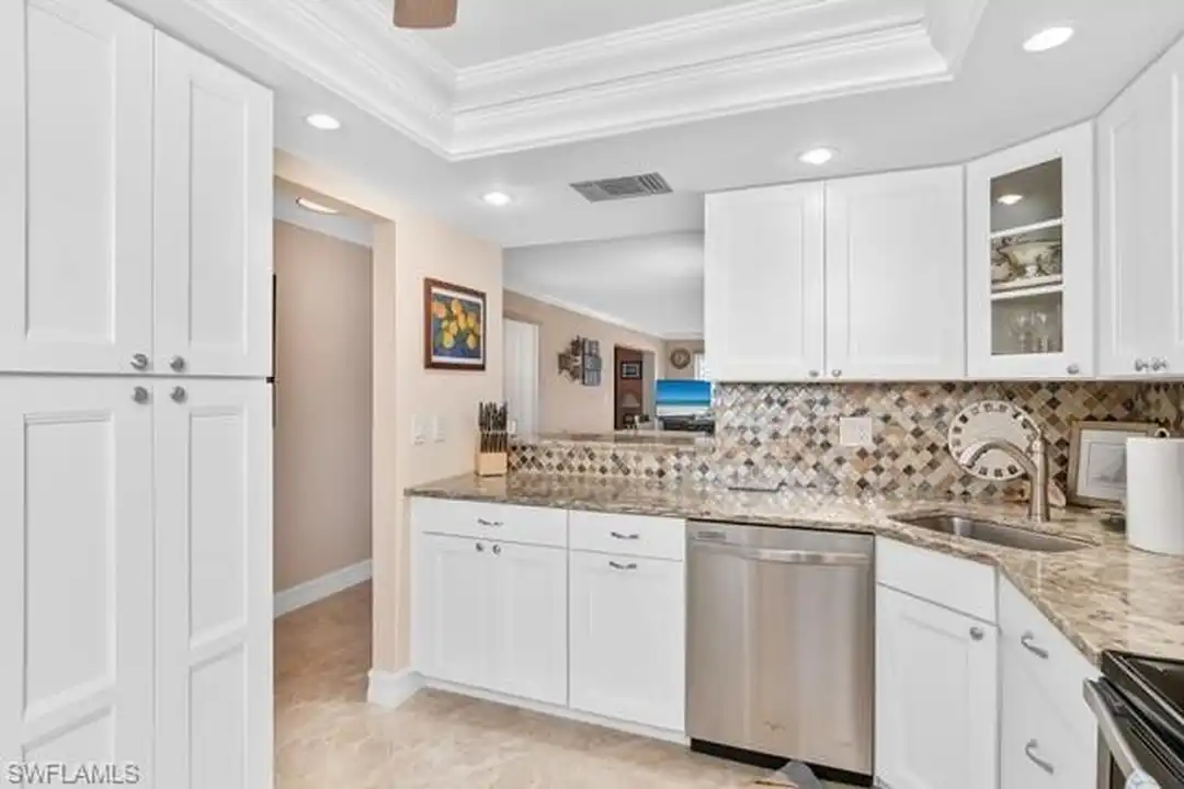 4300 Belair Ln #1 - View 3