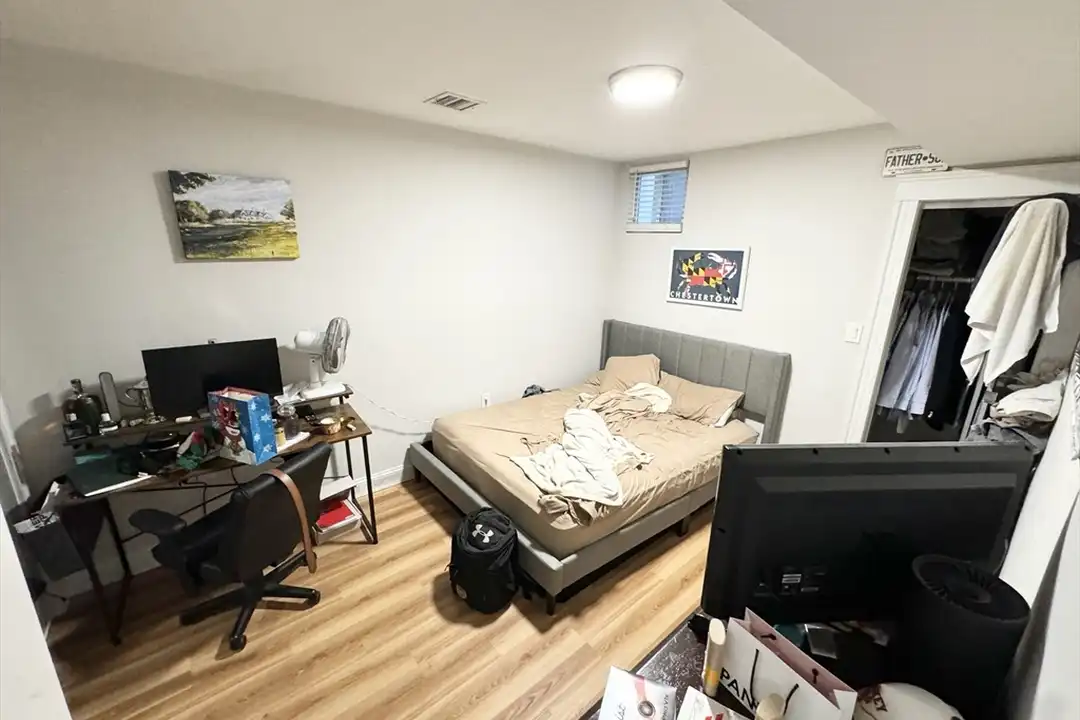 7 Grant St unit 1 - More