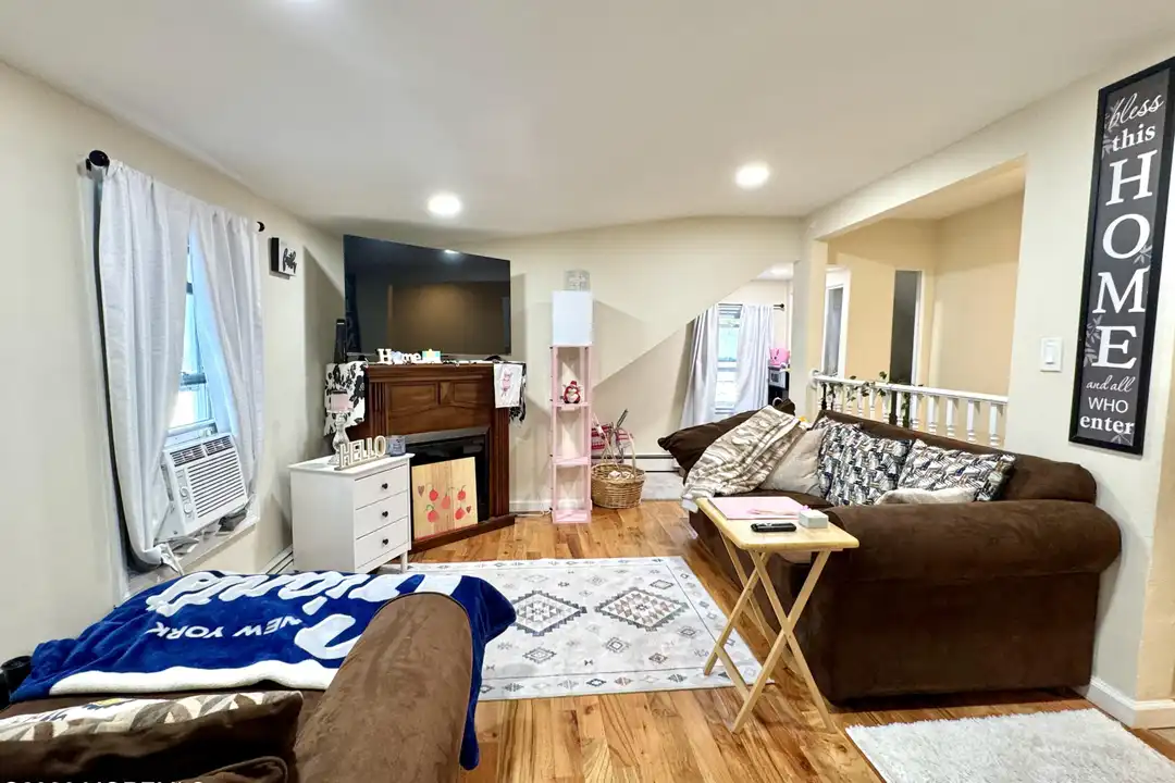 196 Milton Ave unit Apt 2 - View 4