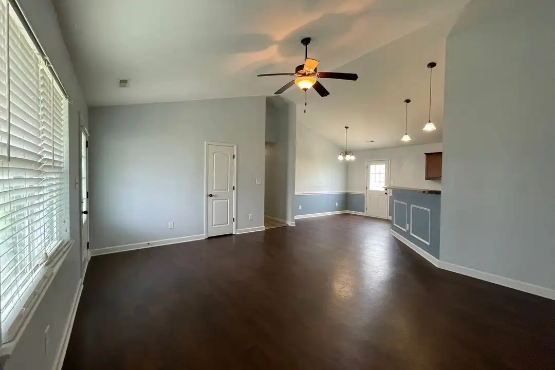 204 Misty Cove Ct - View 4