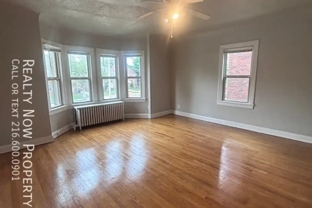 2972 S Moreland Blvd unit 20 – další