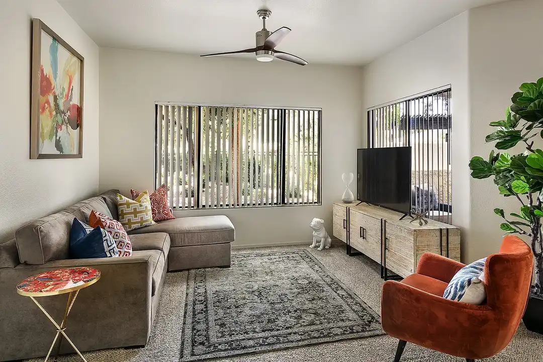Apartment in Chandler - View 2