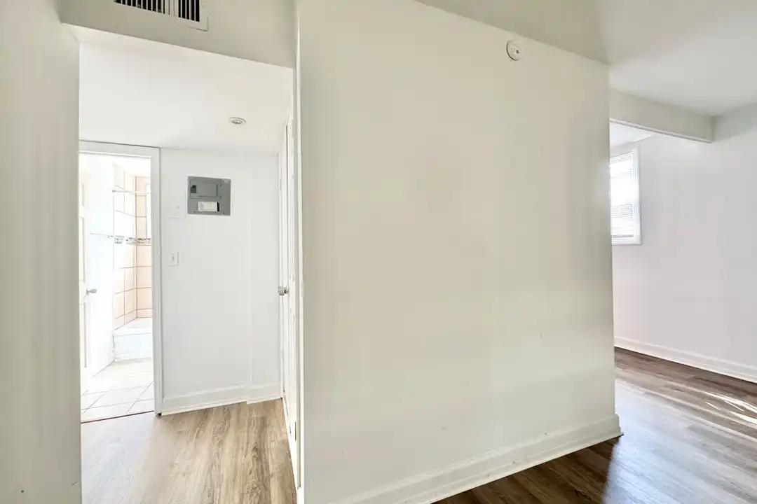1509 Park Ave - View 5