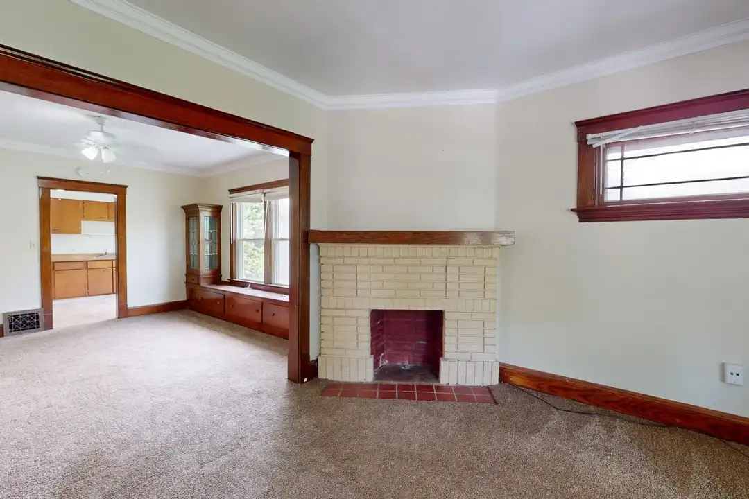 1285 Cranford Ave unit 2nd Floor – photo 1