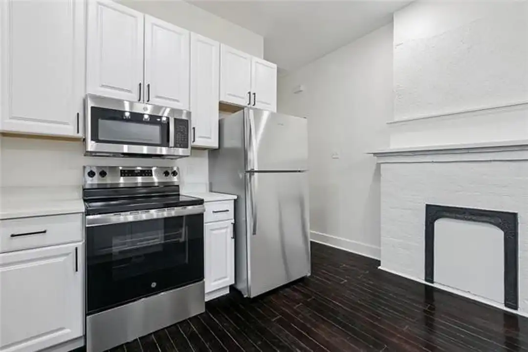 4023 Franklin Ave - View 6