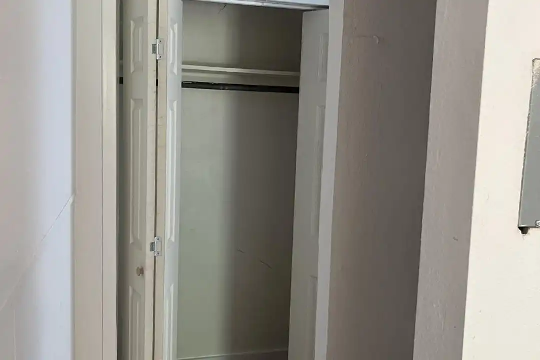 308 Natalen Ave unit C - View 4