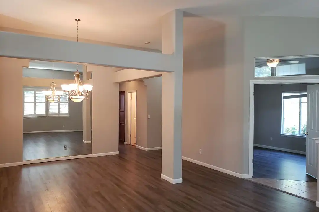 7251 Noah Ct - View 3