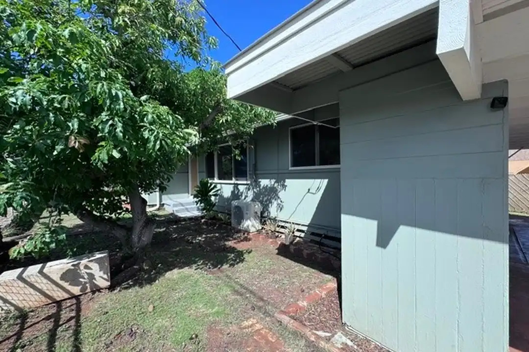 1202 Puu Poni Pl - View 2
