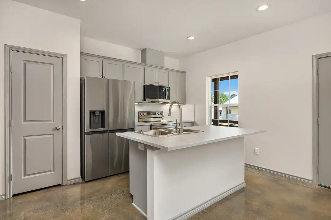 14ThePines - View 2