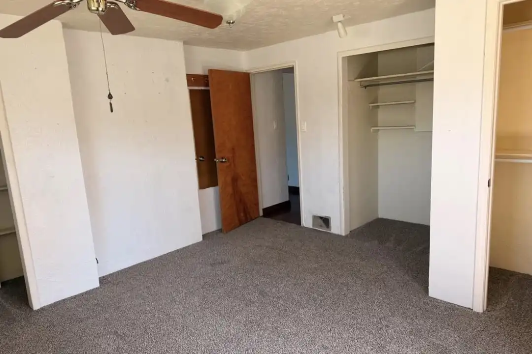 113 Stull Ct - More