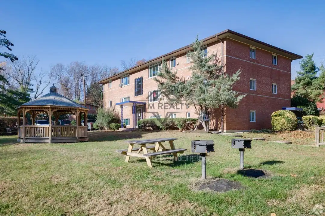14408 Gemstone Dr unit Unit 303 - View 5