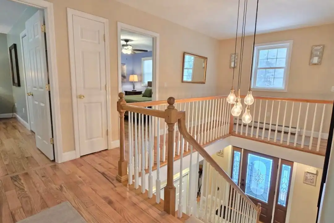 13 Sheffield Ave - View 6