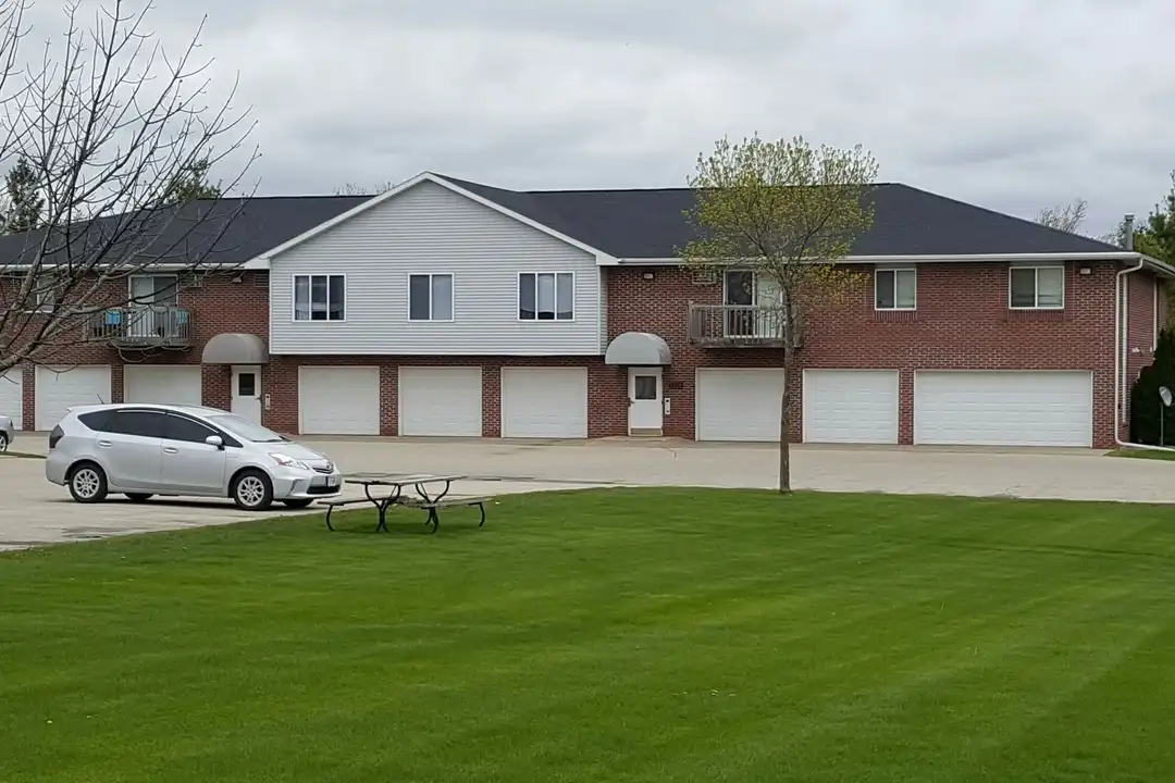 1810 County Rd II unit 1820-25 – photo 1