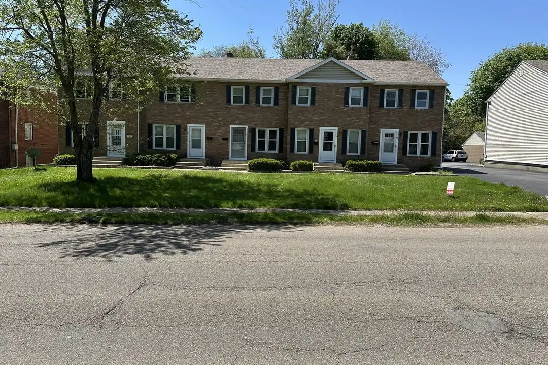 58 N Pershing Ave – photo 1