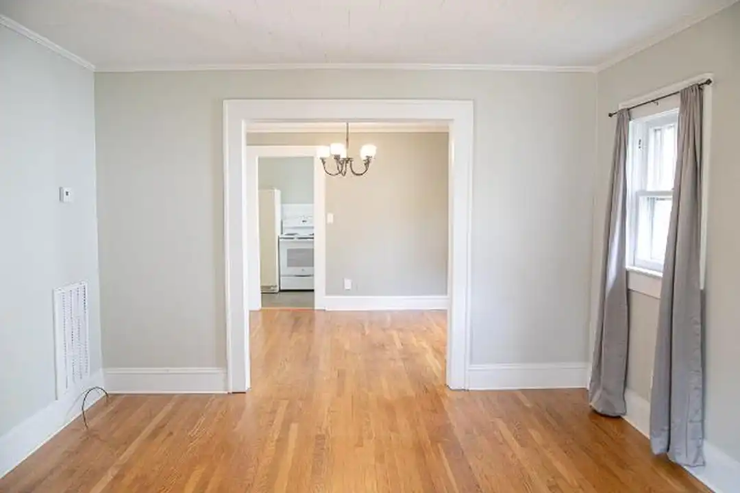131 Carolina Ave - View 4